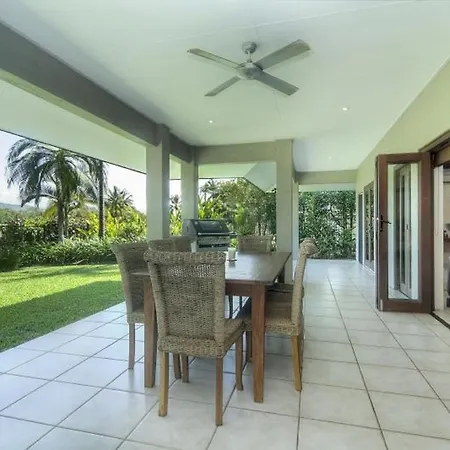 Tranquility By The Course Port Douglas Exterior photo
